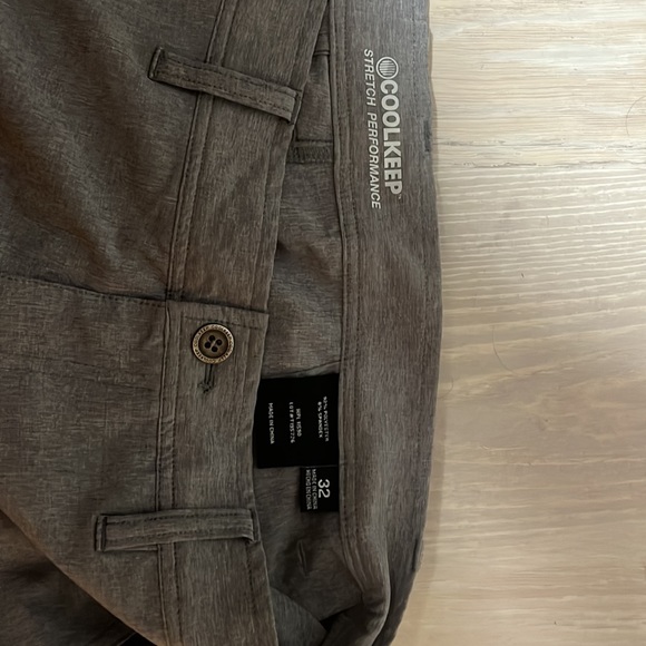 Men’s Grey Shorts 32 - Picture 2 of 3